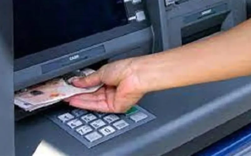 موعد صرف آخر مرتب في 2025 وزيادة المرتبات في 2026 وفق قانون العمل